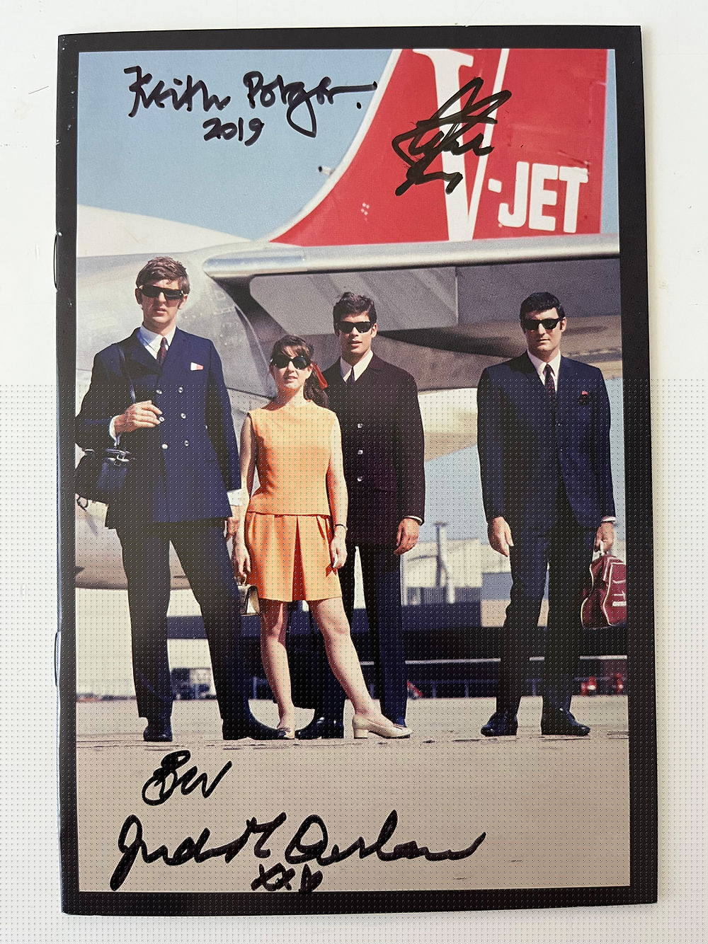 THE SEEKERS | THE LEGENDARY TELEVISION SPECIAL | AUTOGRAPHED DVD